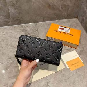 supreme louisvuitton コラボ財布