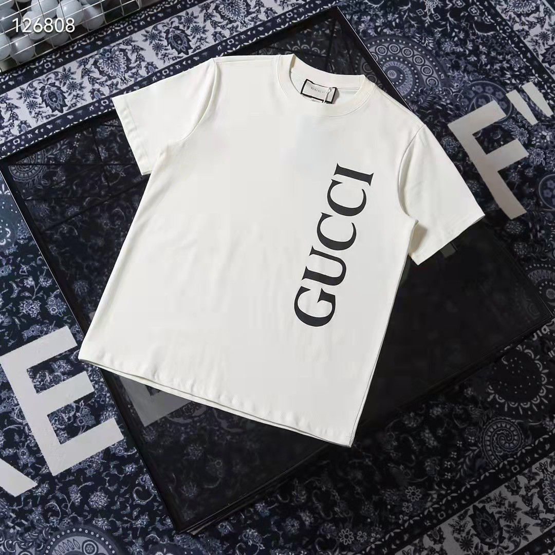 芸能人愛用ブランド・新品【Off-White】ロゴTシャツ サイズXS 黒