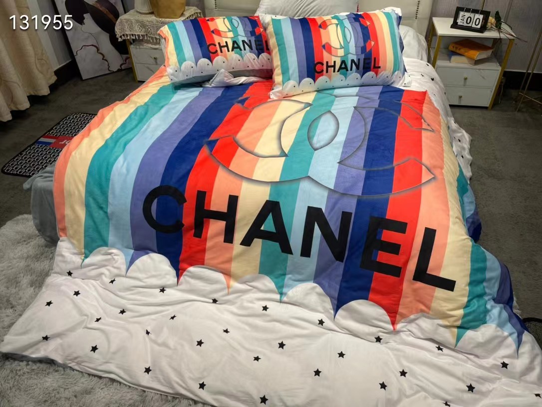 CHANEL 布団カバー ベッドカバー ダブルサイズ マイクロ