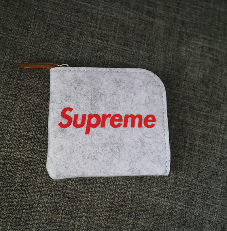 シュプリーム フェルト コインケース 小銭入れ ミニ財布 Supreme