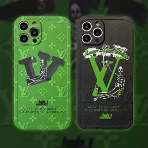 ルイ・ヴィトンiPhone13Proケース