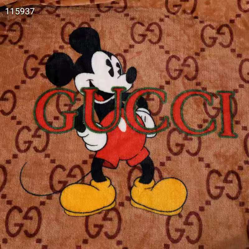 GUCCI ミッキー コラボ ブランケット グッチ 毛布 可愛い ブランド