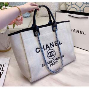 シャネル トートバッグ CHANEL ドーヴィル スタッズトートバッグ 