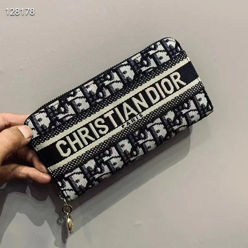 ディオール 長財布 ブランドコピー Christian Dior 財布 ラウンド