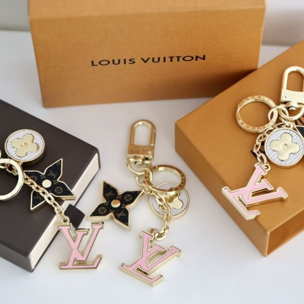 ルイヴィトン LOUIS VUITTON キーホルダー キーリング