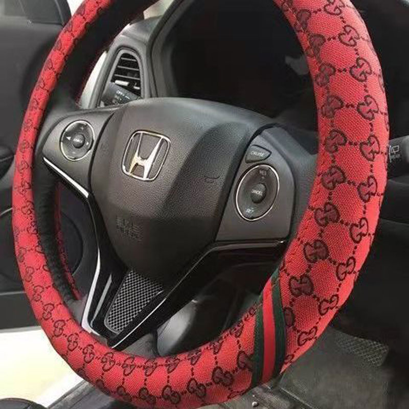 グッチ ハンドル カバー GUCCI グッチ ハンドルカバー ステアリングカバー ブランド GUCCI 車