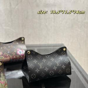LOUIS VUITTON ルイ ヴィトン  ティッシュ ボックス LOUIS VUITTON ルイ ヴィトン ティッシュ ボックス - メルカリ